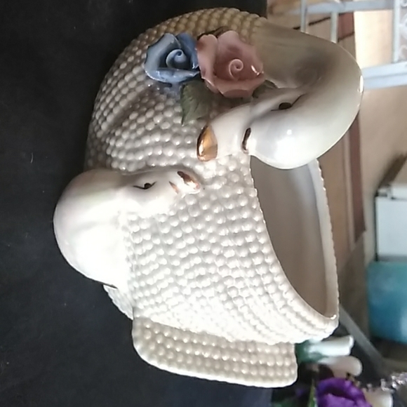 Glass figure - Picture 1 of 3